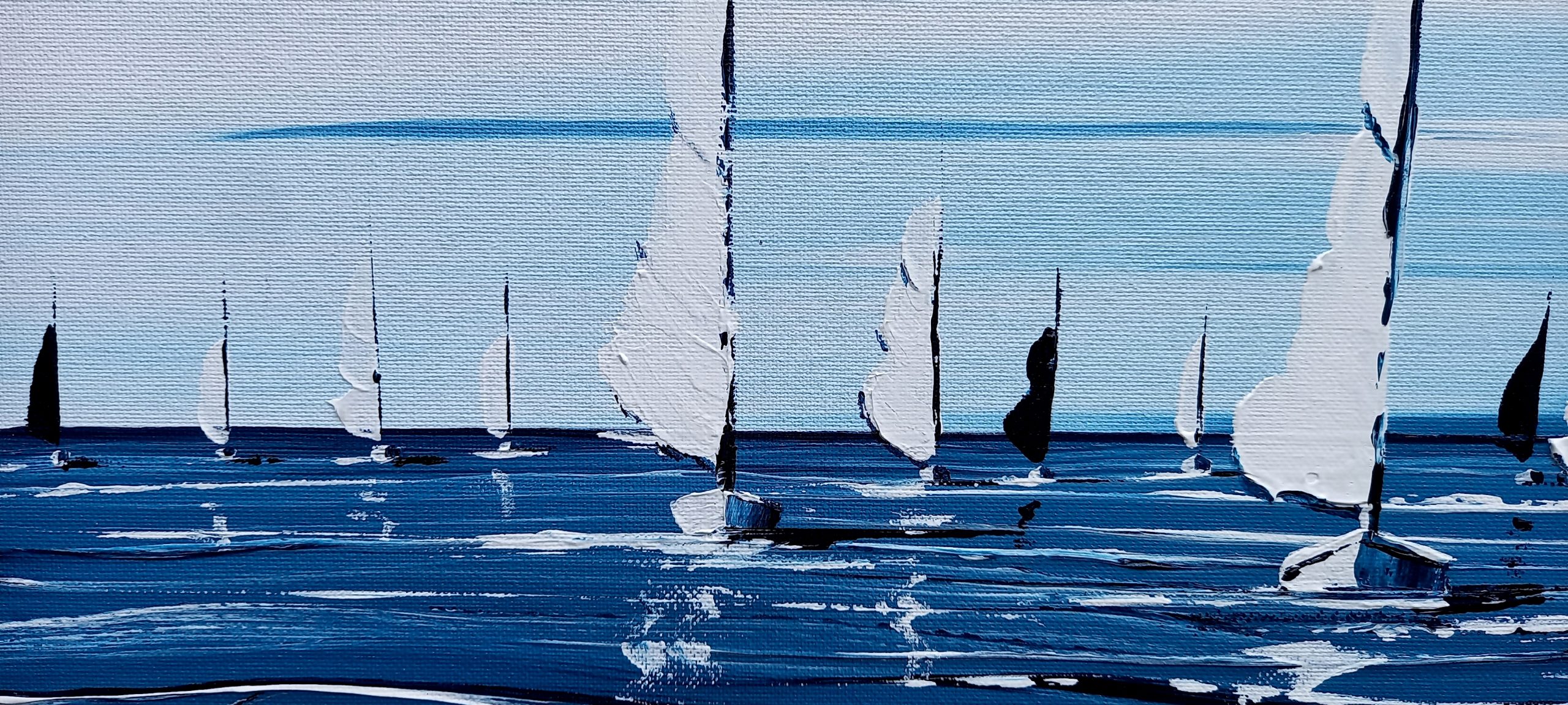 course de voilier aux voiles blanches toutes sorties